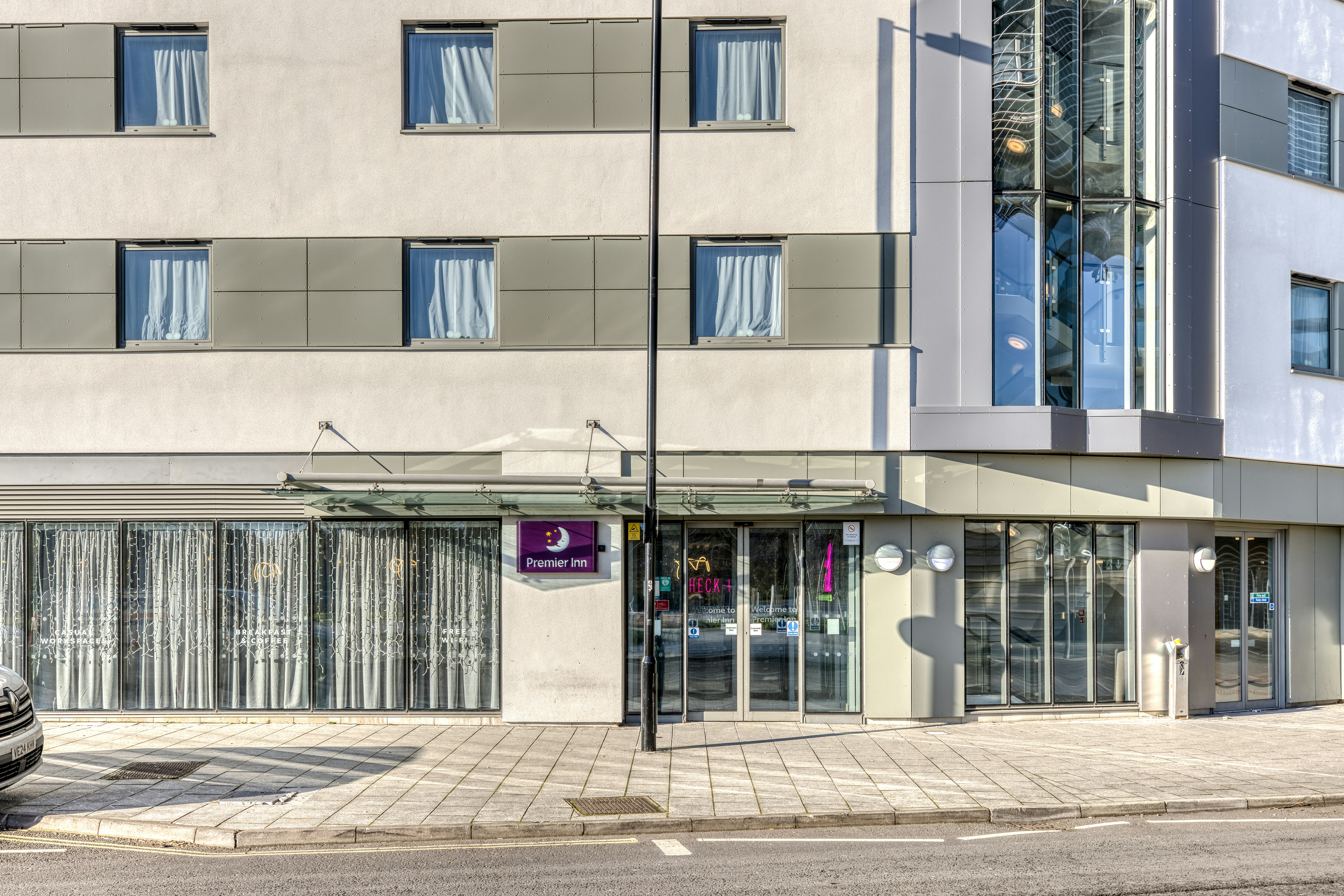 Premier Inn Southampton City Centre West Quay in SOUTHAMPTON - UK