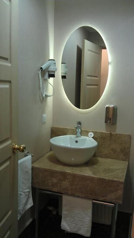 ARTAN OTEL 39/45