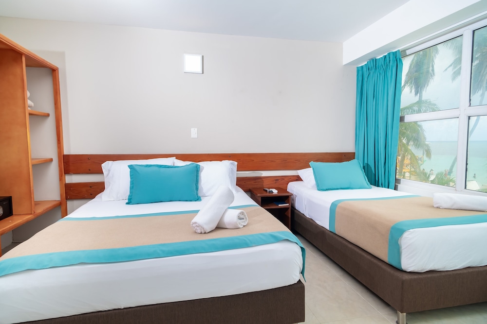 Hotel Portobelo Beach 10/61