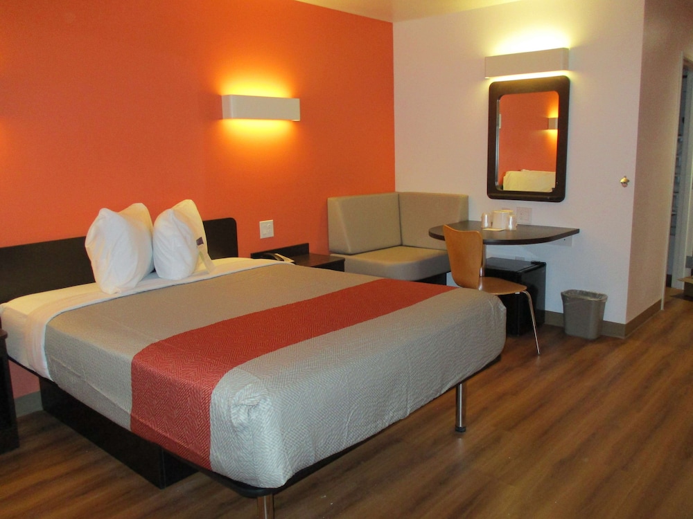 Motel6 Fort Worth, TX - North - Saginaw 19/40