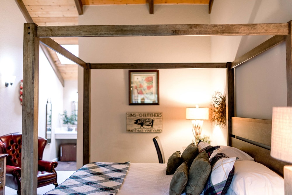 Merritt House Inn 37/52