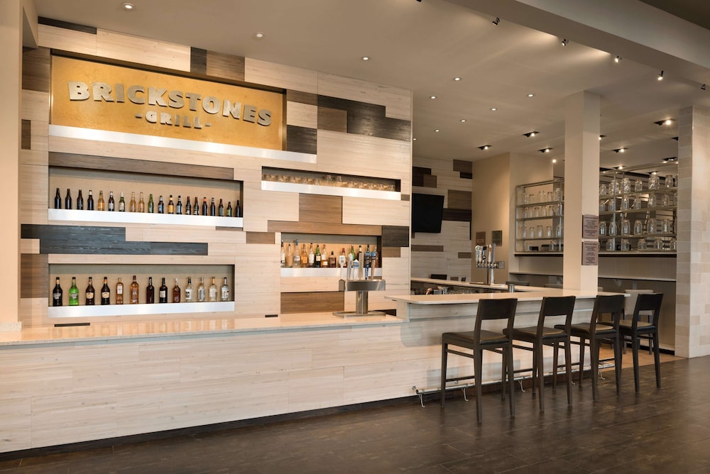 Embassy Suites By Hilton Chicago-Naperville 43/53