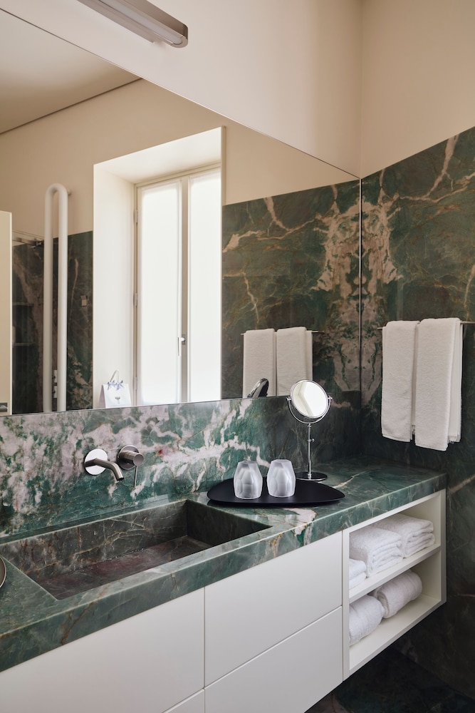 Palazzo delle Pietre Luxury Apartments 23/50
