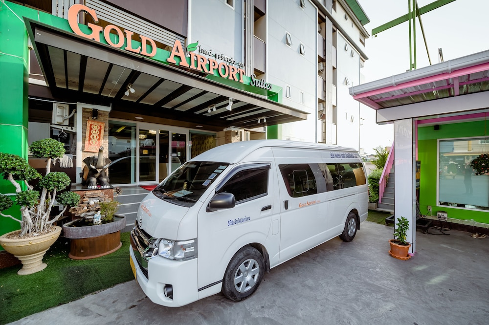 Gold Airport Suites 56/66