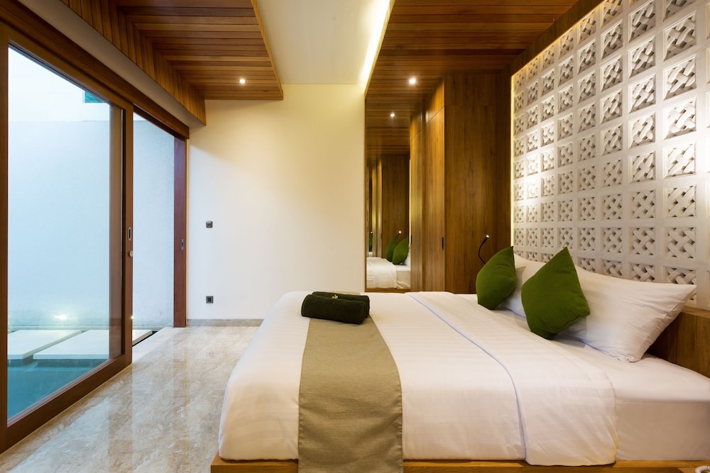 Danka Villa Sanur 3/24