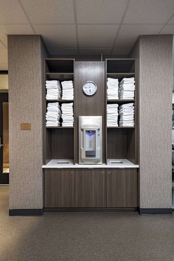Fairfield Inn & Suites By Marriott Colorado Springs East/Ballpark 20/41