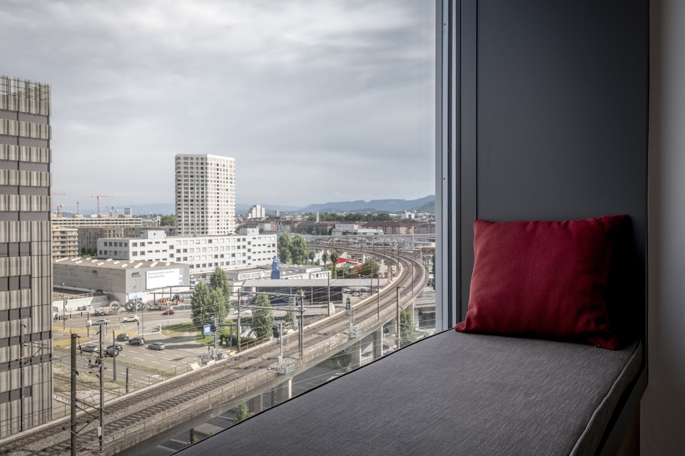 Sheraton Zurich Hotel 37/46