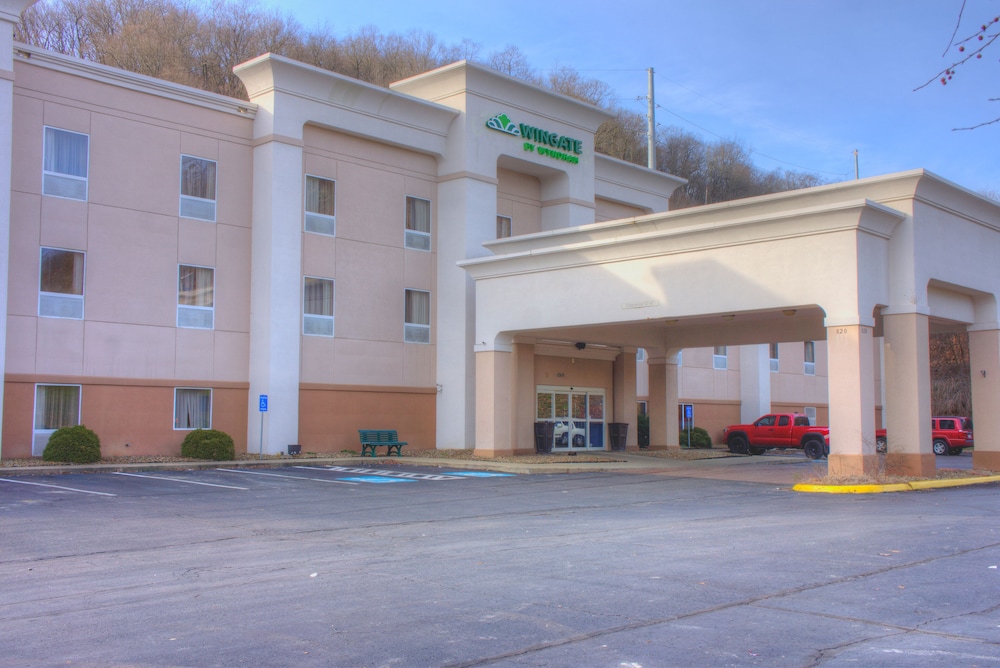 Wingate by Wyndham Steubenville 25/31