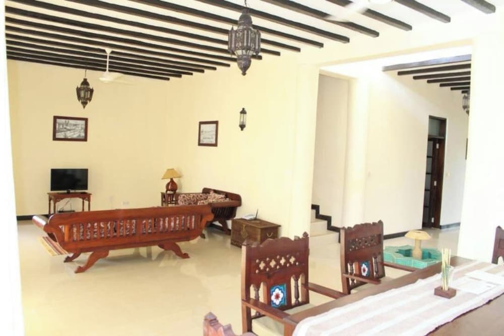 Villa Serenity 6/57