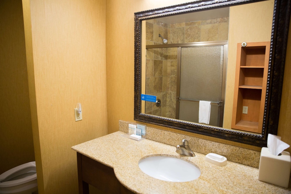 Hampton Inn & Suites Grenada 14/38