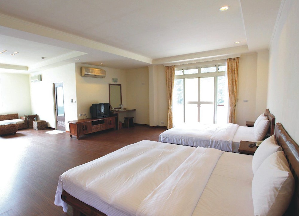 ROOM, QUADRUPLE, WITH VIEW, HOT SPRING BATH