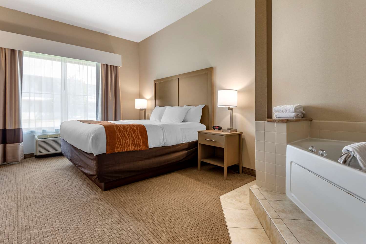 Comfort Inn & Suites Farmington Victor 3/17