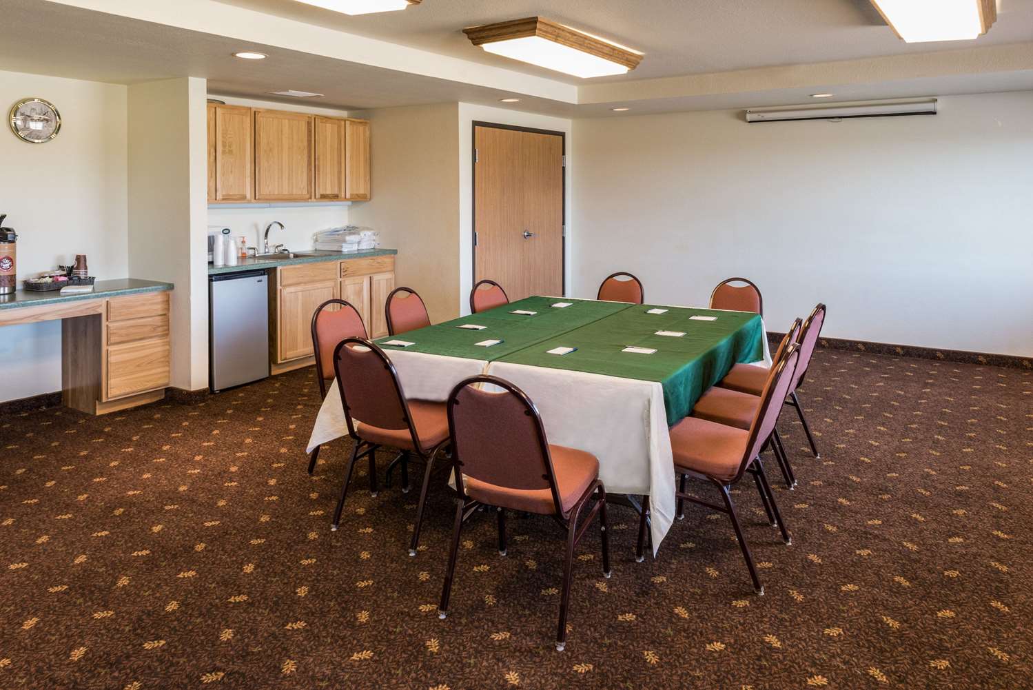 Americinn By Wyndham Belle Fourche 40/47