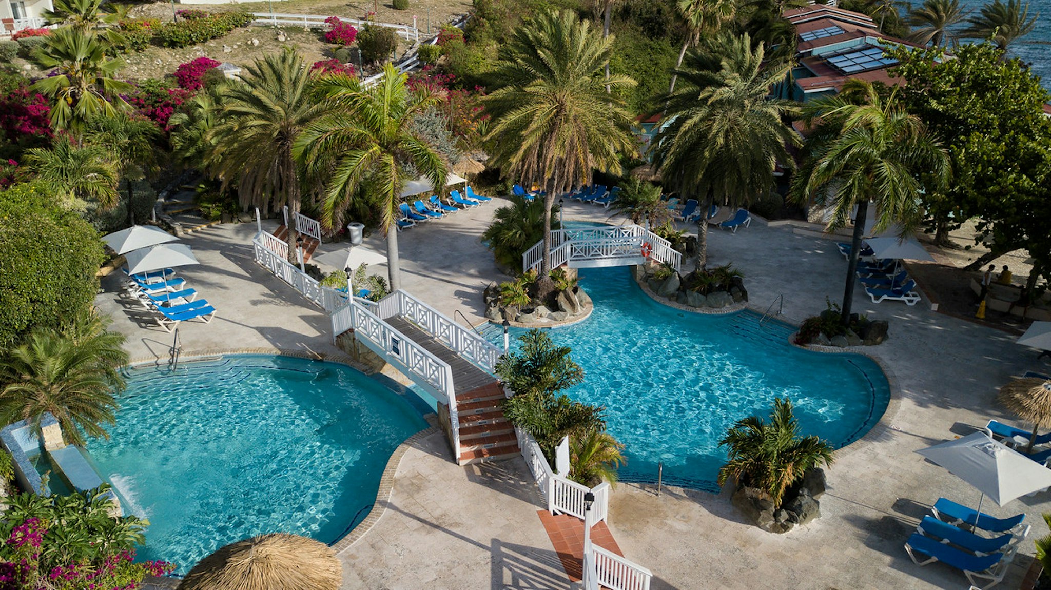 Pineapple Beach Club - Adults Only 37/40