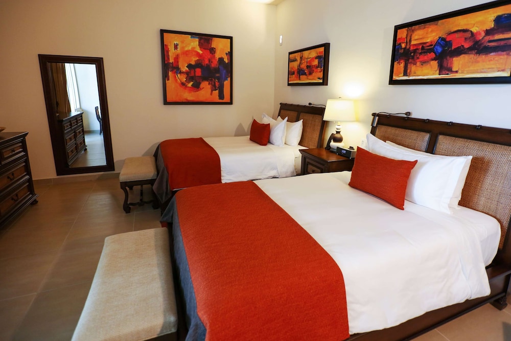 Grand Residences Riviera Cancun All Inclusive 7/70