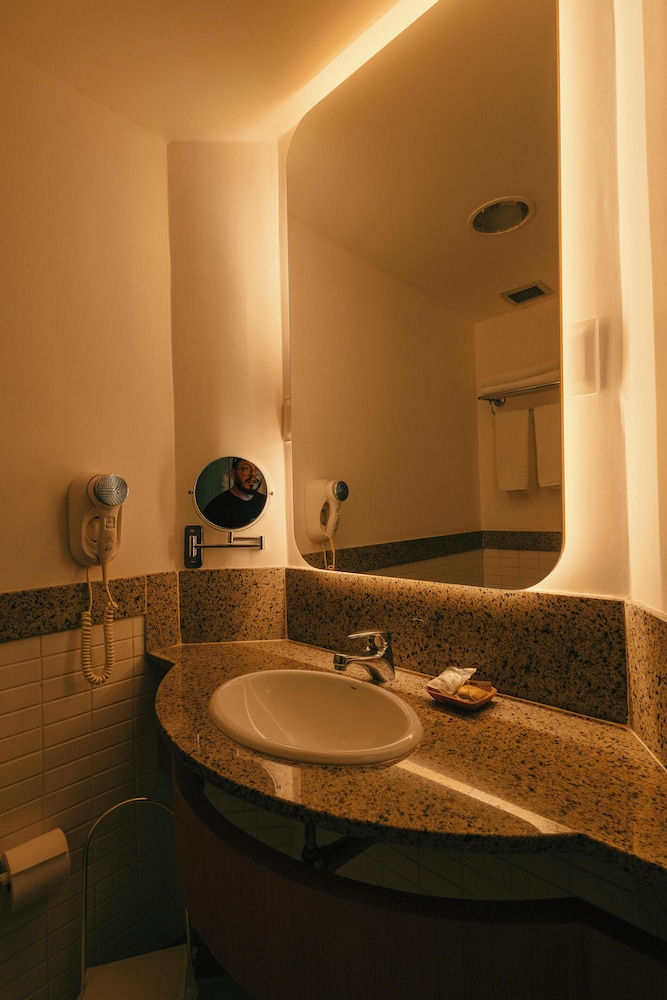Hotel Verdegreen 65/67