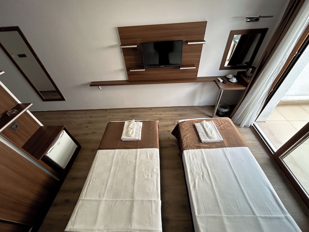 Gulluk Life Hotel 16/50