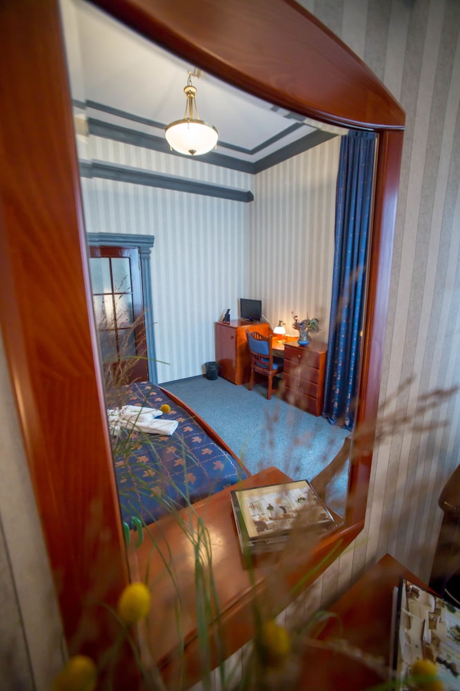 Bucharest Comfort Suites 30/66