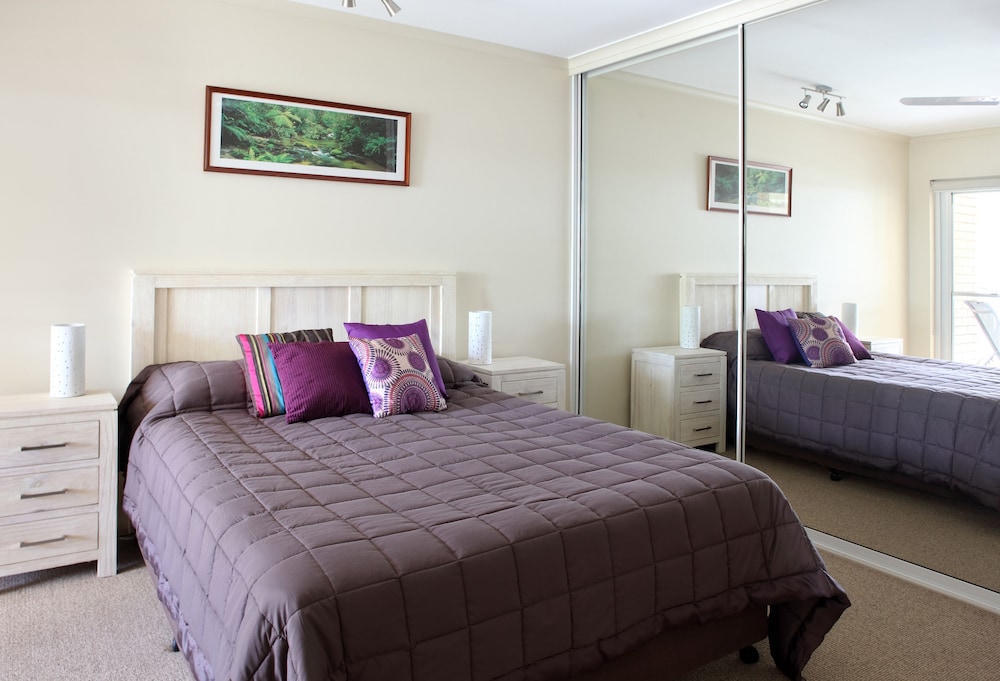 Macquarie Lodge Apartments 23/75