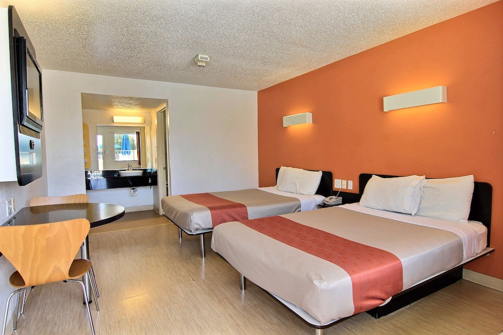 2 Full Beds - ADA/RI Shower/Mini Fridge