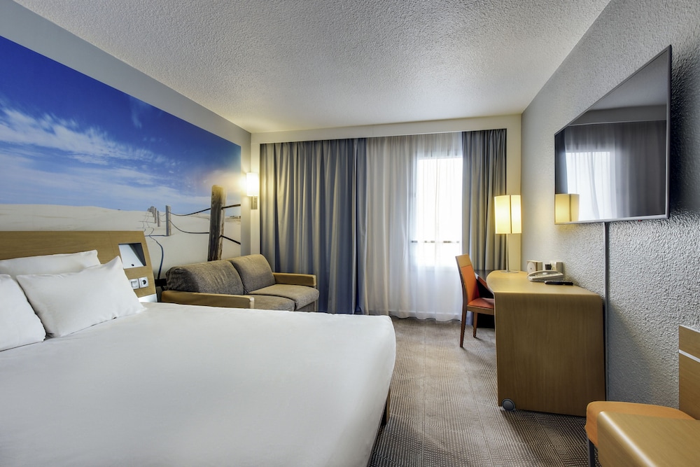 Novotel Paris Est 12/74