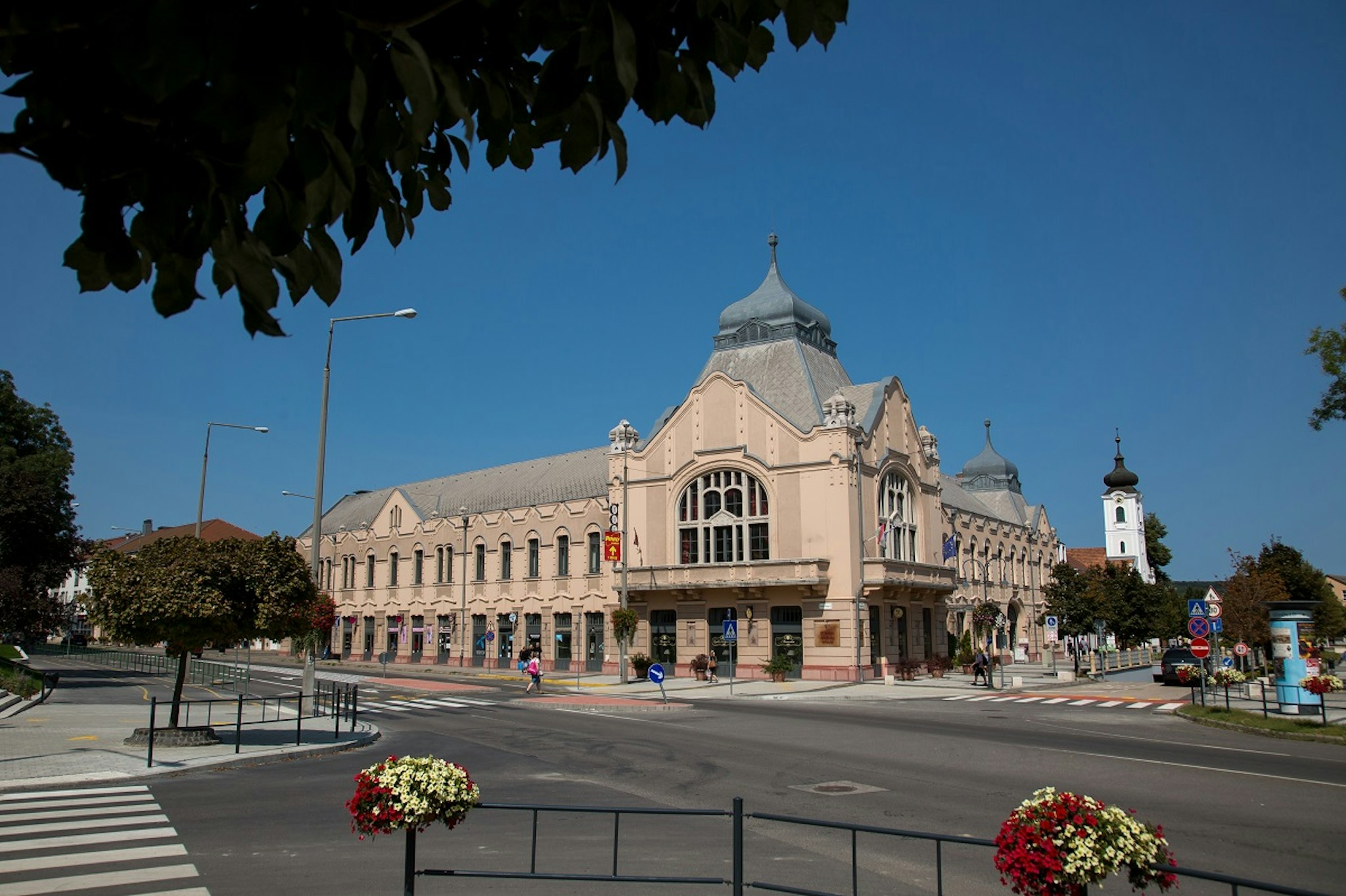 ERZSEBET KIRALYNE HOTEL 3/43