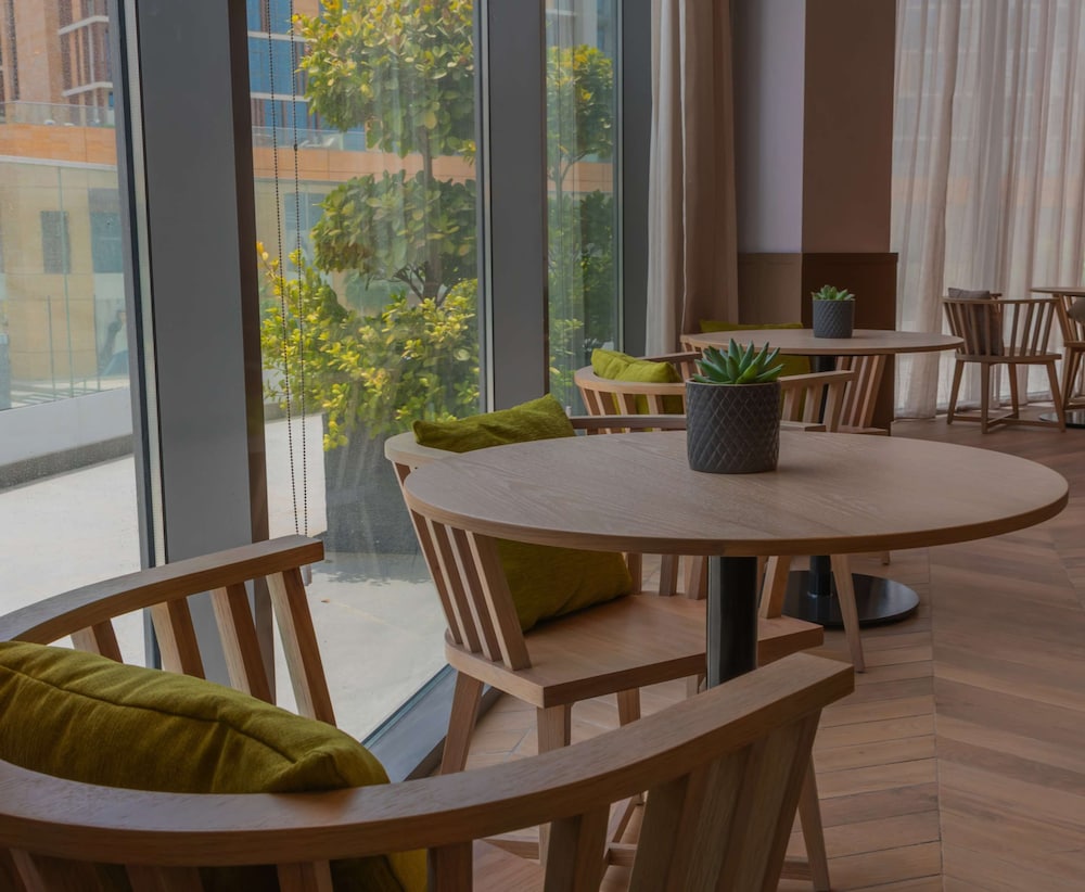 Intercity Hotel Dubai Jaddaf Waterfront 39/49