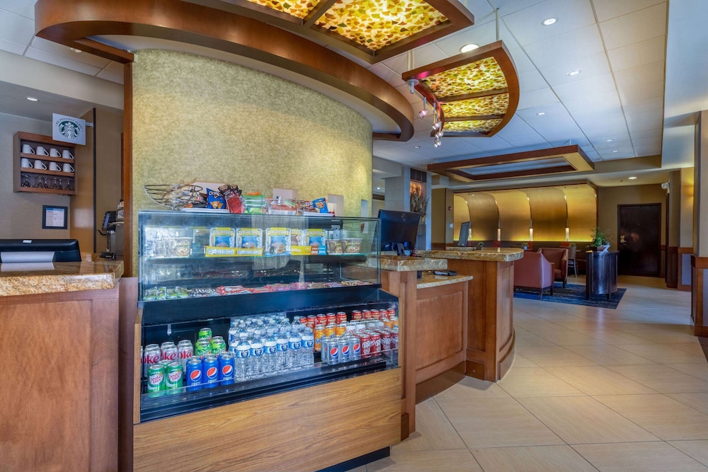 Wyndham Garden Kansas City Airport 10/62