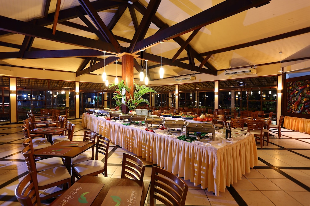 Porto Seguro Eco Bahia Hotel 67/85