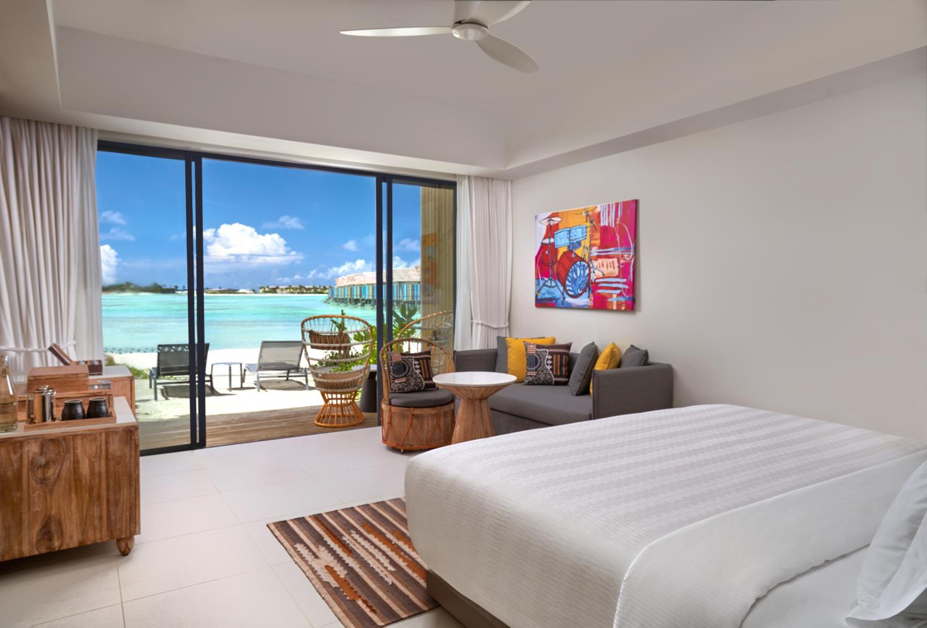 Silver, Beach, Studio, King Bed