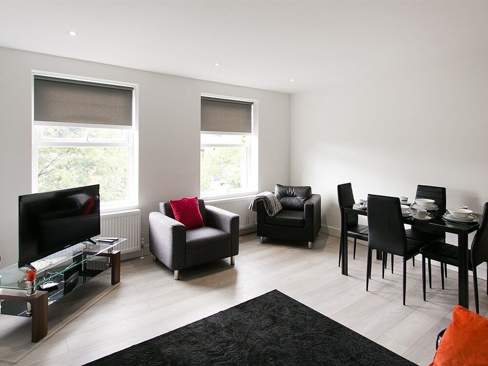 Queens Quarter Apartment 22/41
