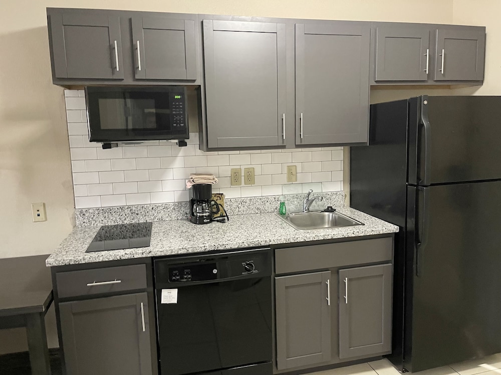 Candlewood Suites South Bend Airport, an IHG Hotel 41/48
