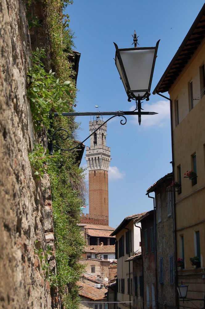 IL CASATO RESIDENCE 49/54