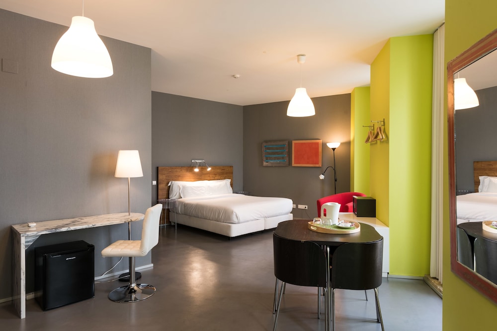 Alfama Lisbon Lounge Suites 16/50