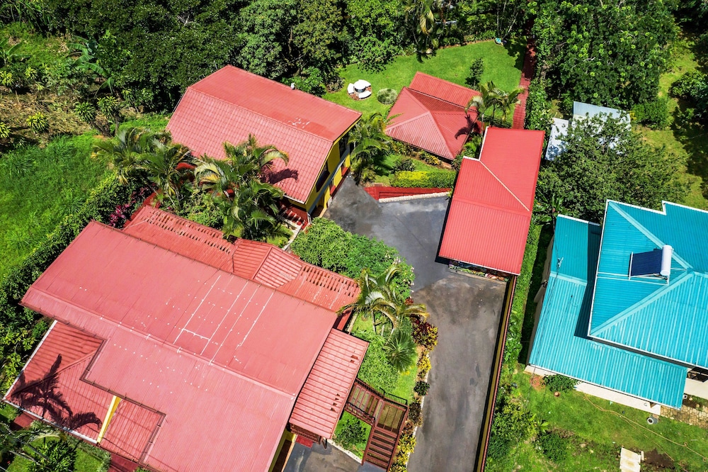 La Terraza Guest House 27/50