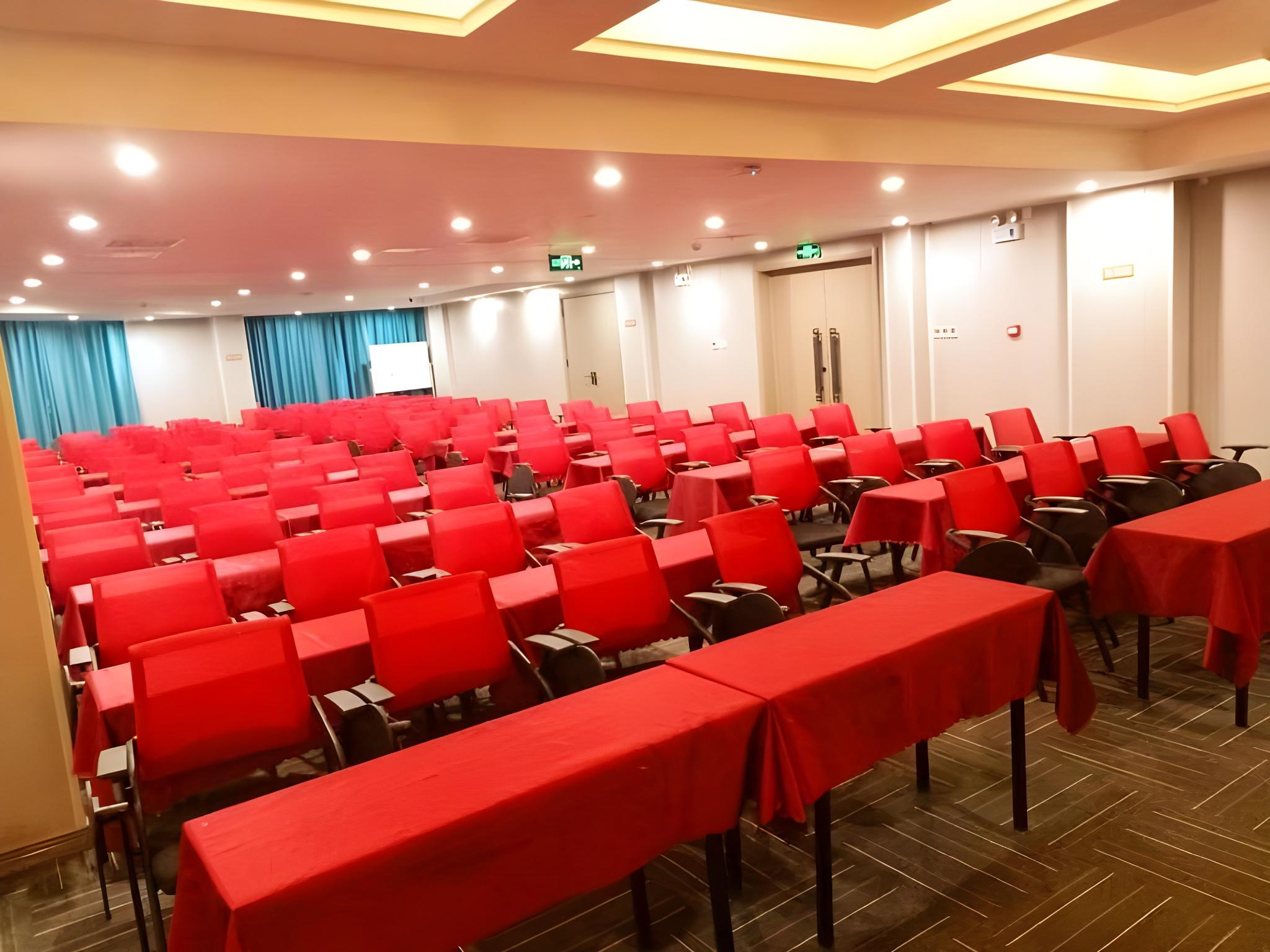 GreenTree Eastern Changge Yiwu City Hotel 57/57