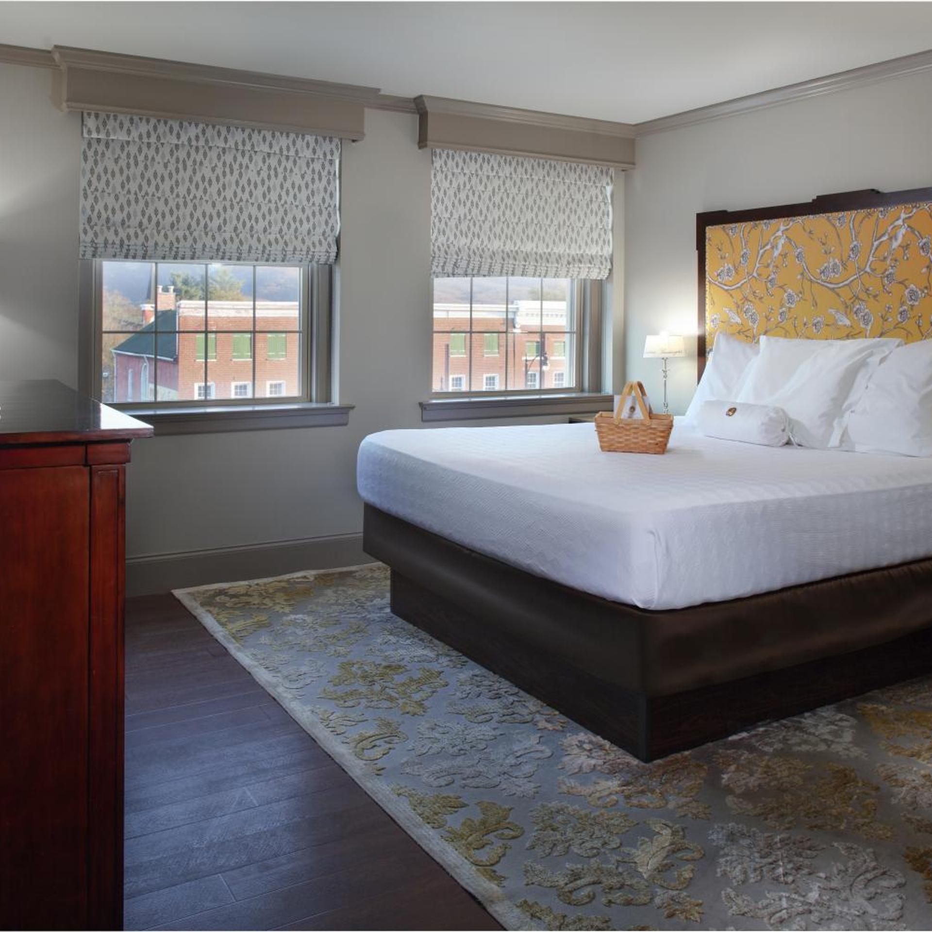 Room, King Bed, Accessible