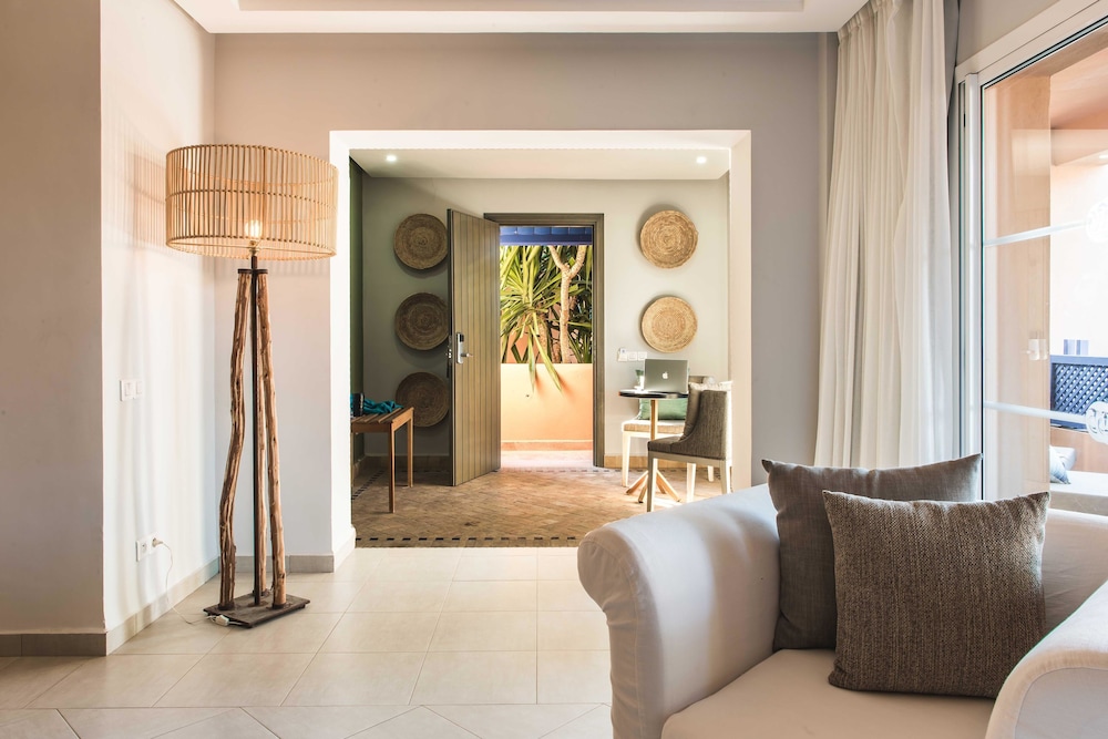 جناح بريستيج بسريرين مزدوجين، Paradis Plage Surf Yoga Spa Resort 7/10
