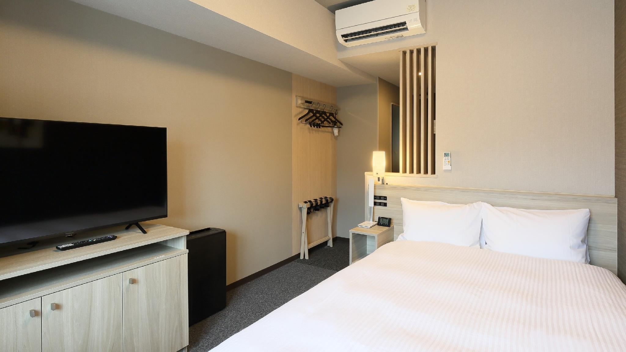 Semi Room, Exclusive, Semi Double Bed, Smoking