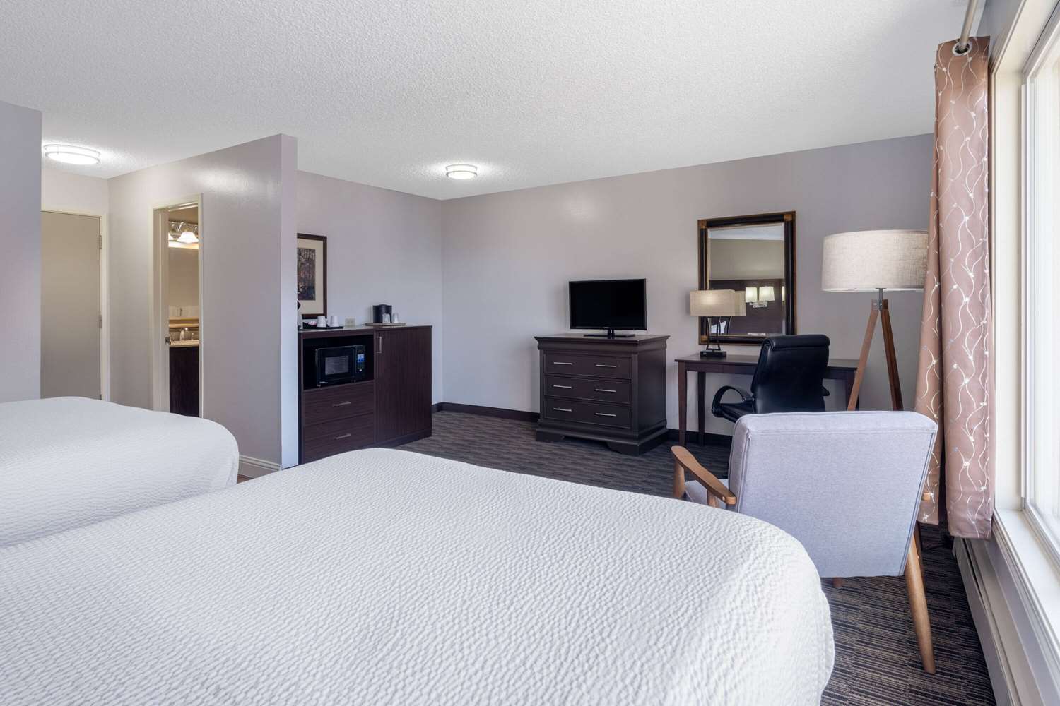 Ramada by Wyndham Juneau 19/61