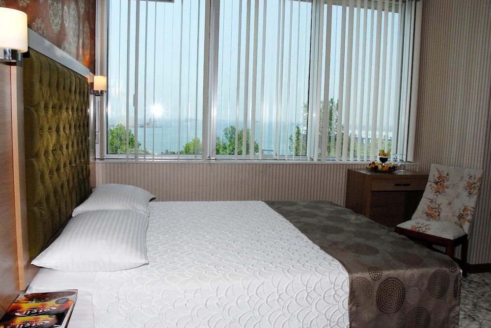 Lounge Boutique Hotel 22/50