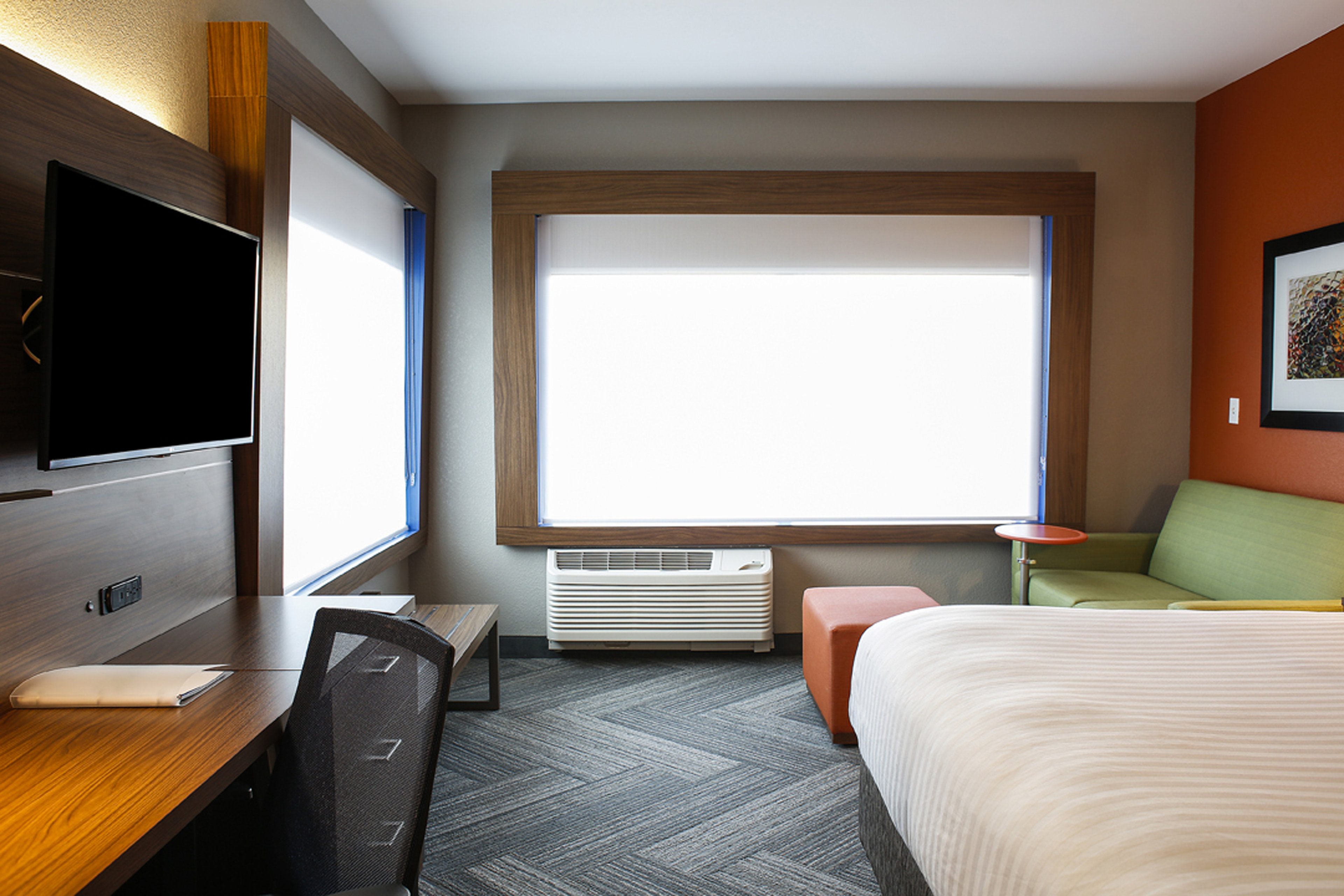 Holiday Inn Express And Suites Louisville Downtown 29/71