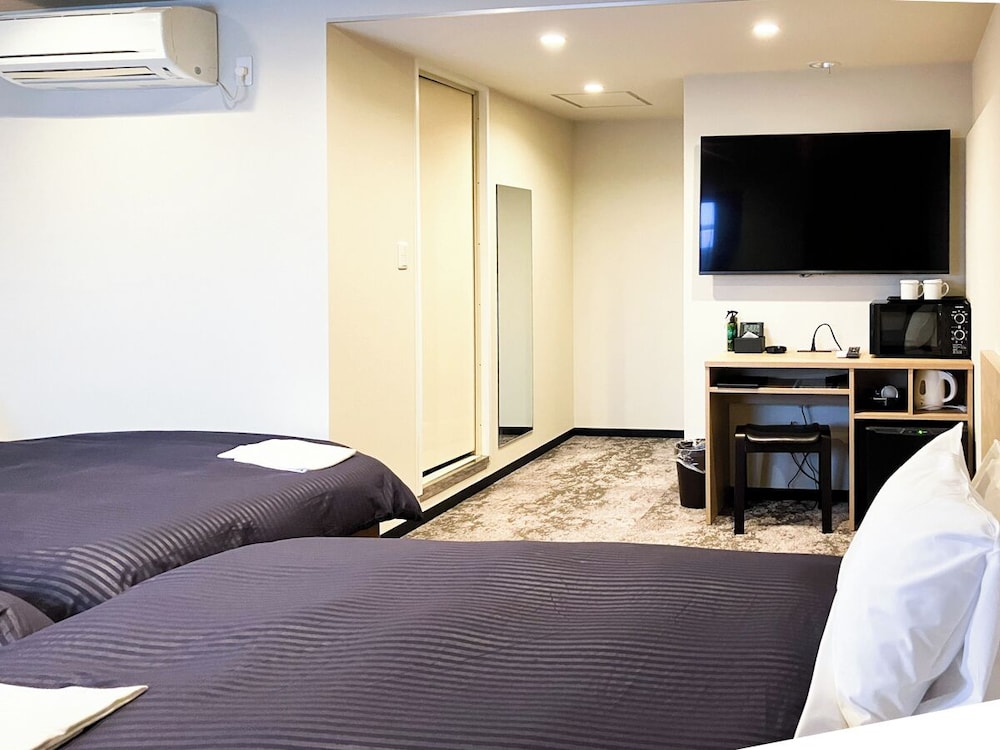 Hotel Livemax BUDGET Kobe 19/46