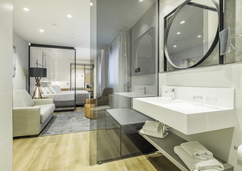 Hotel Ilunion San Mames 32/66