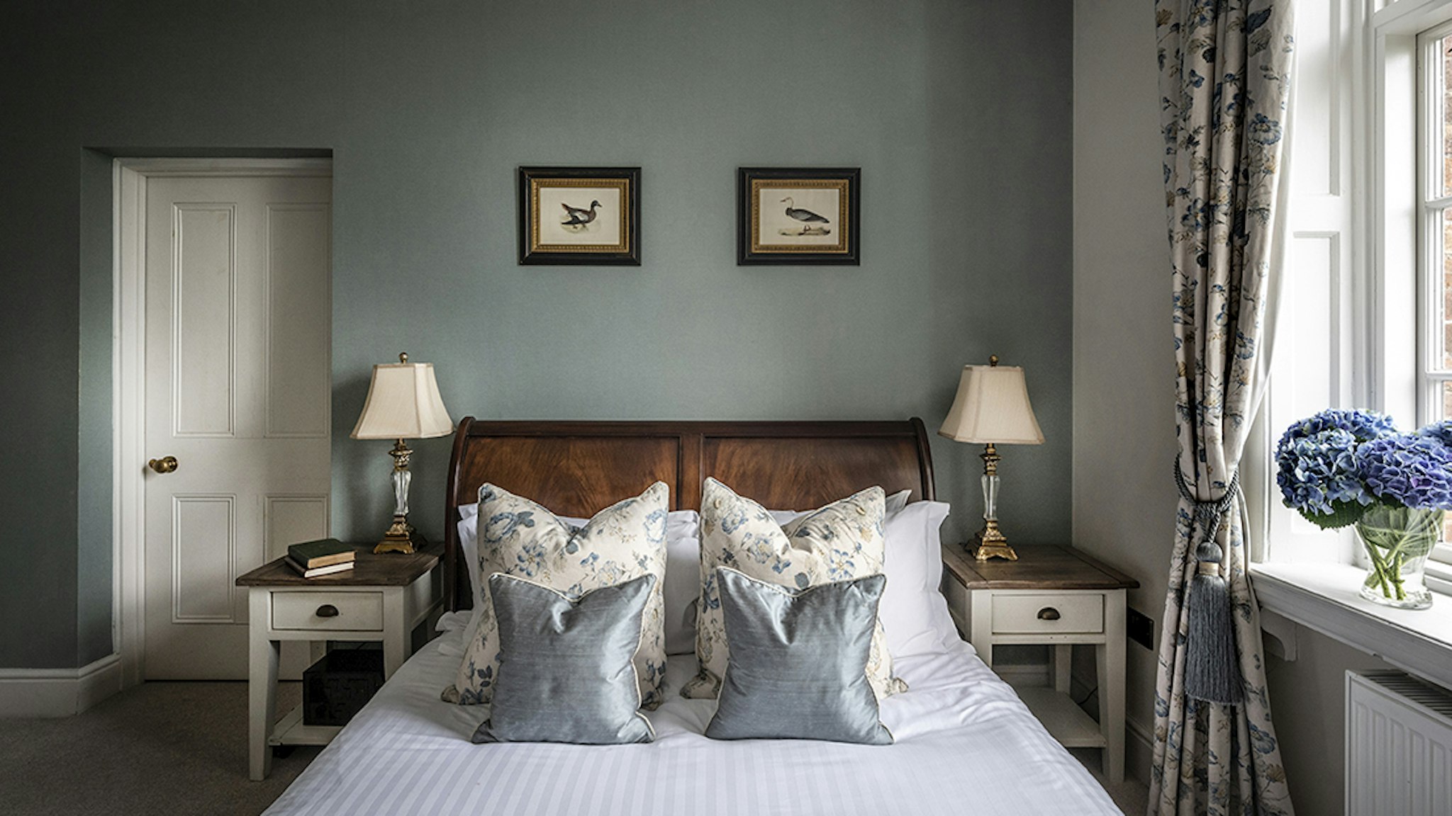 Stanbrook Abbey 14/36