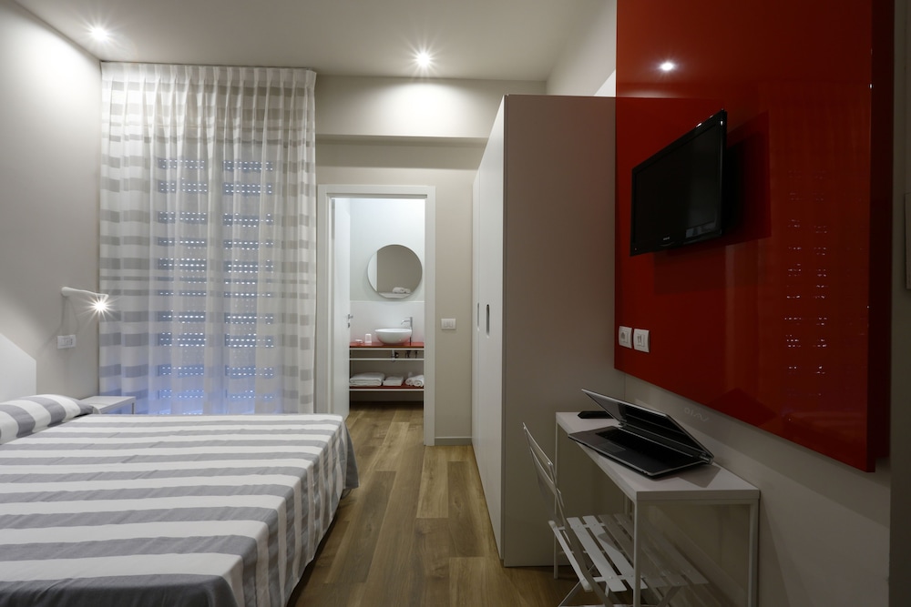 Hotel Aurea 44/66