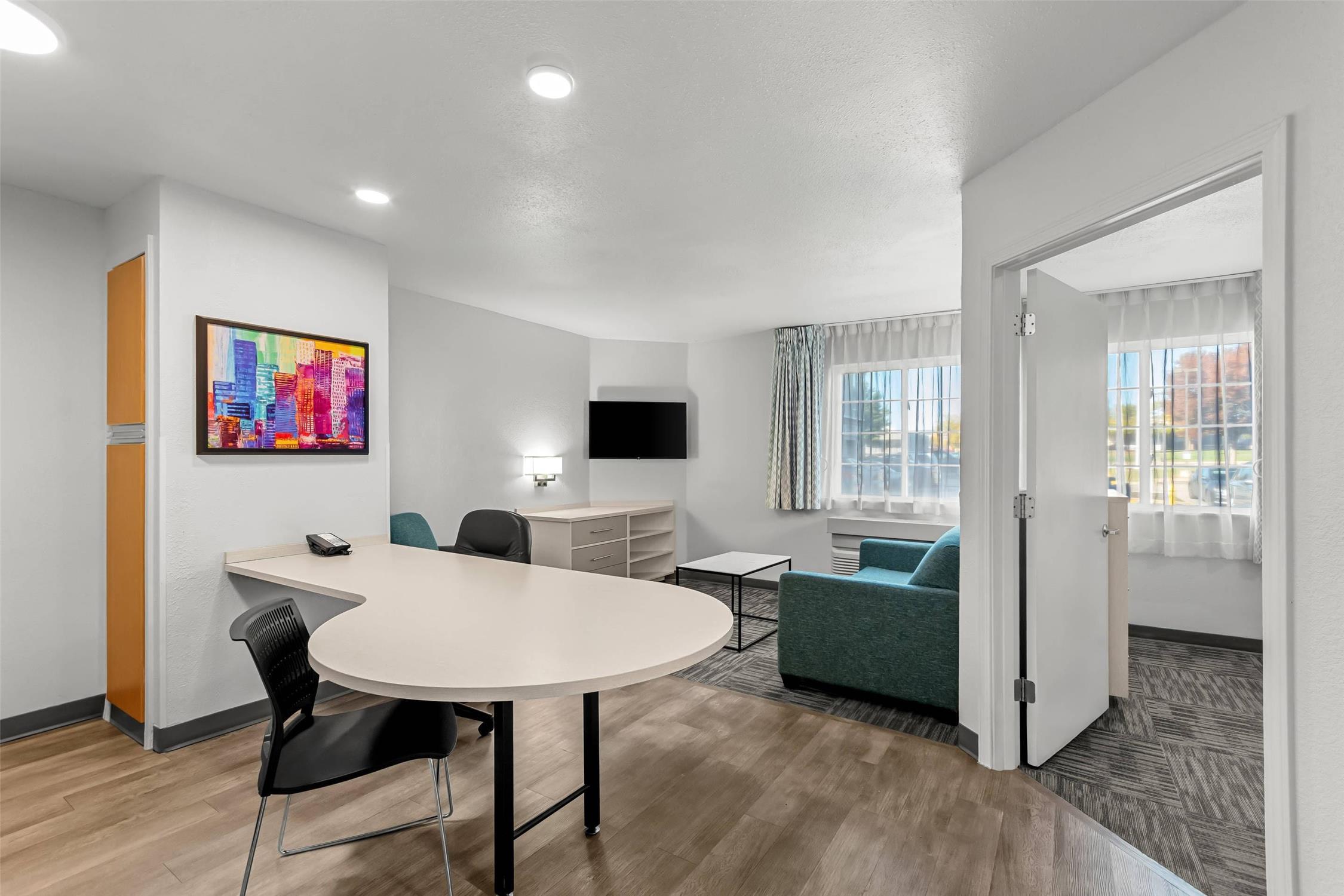 MainStay Suites Louisville Jeffersontown 10/17