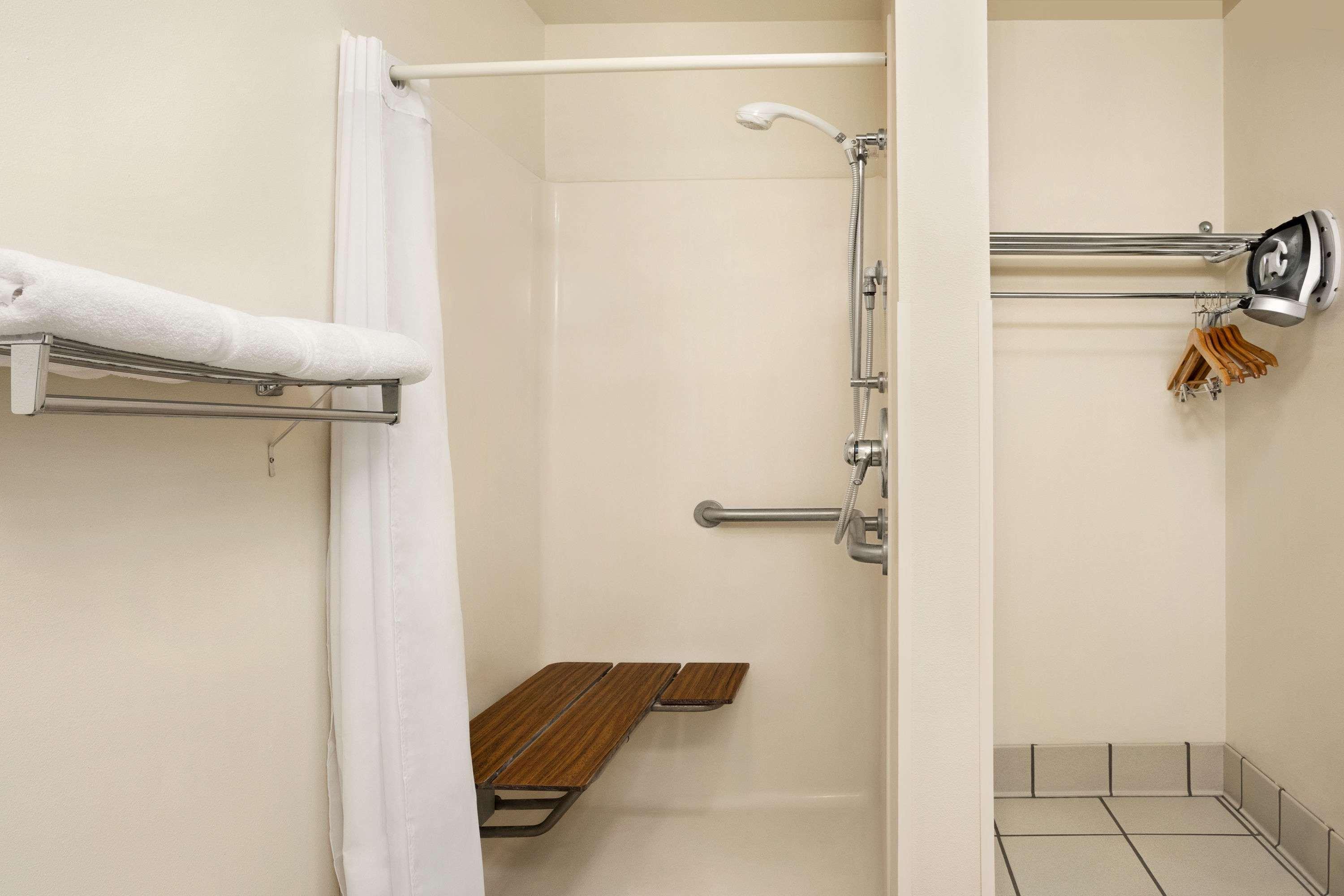 Travelodge by Wyndham Morrill 29/30