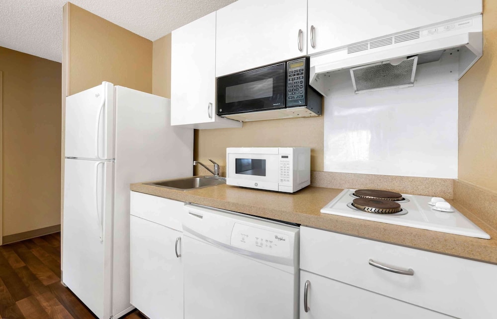 Extended Stay America - Jacksonville-Salisbury Rd-Southpoint 44/46