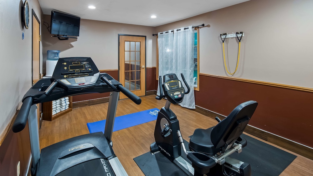Best Western Dodgeville Inn & Suites 20/38